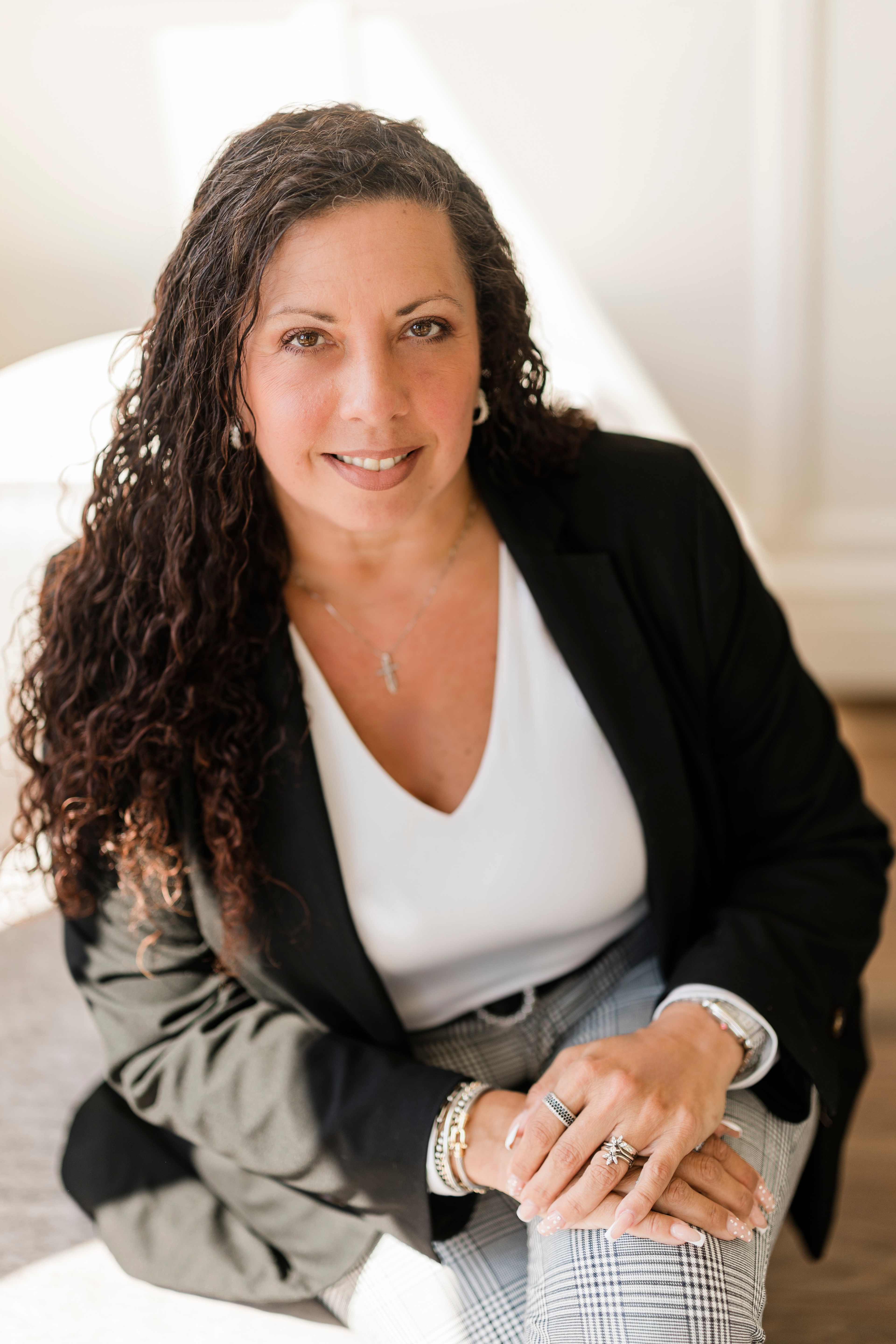 Nicole Hoffman Headshot