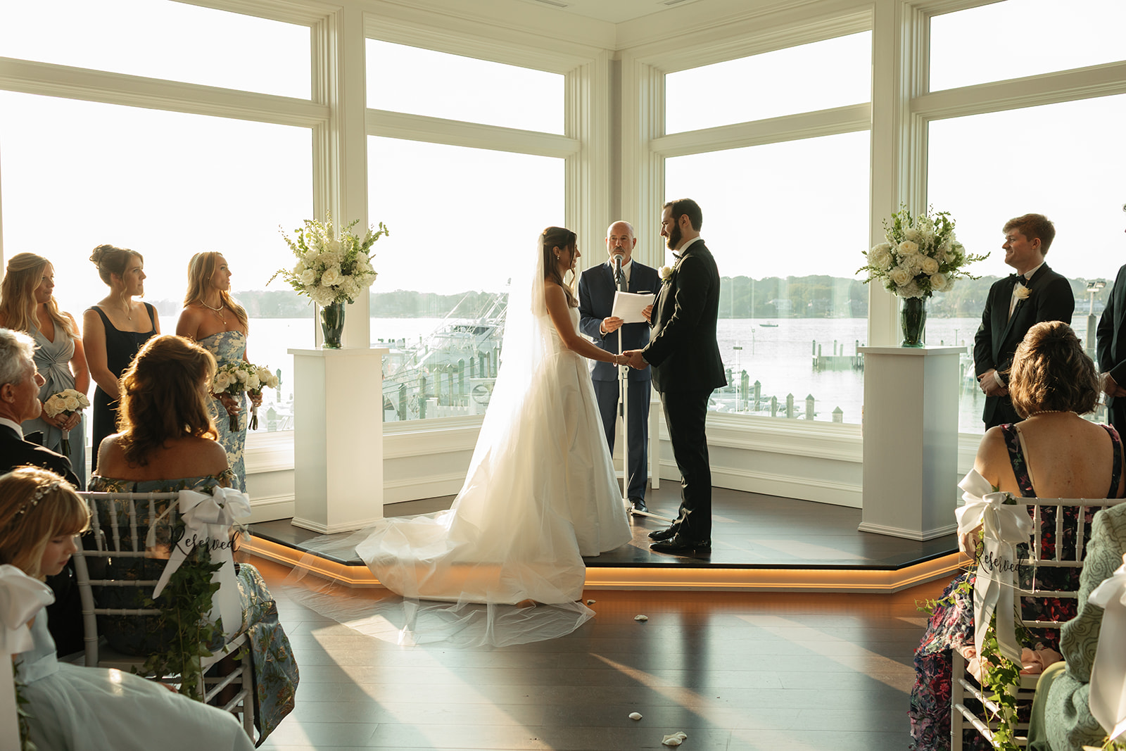 Wedding Dates: Choosing the Perfect Date for Your Special Day