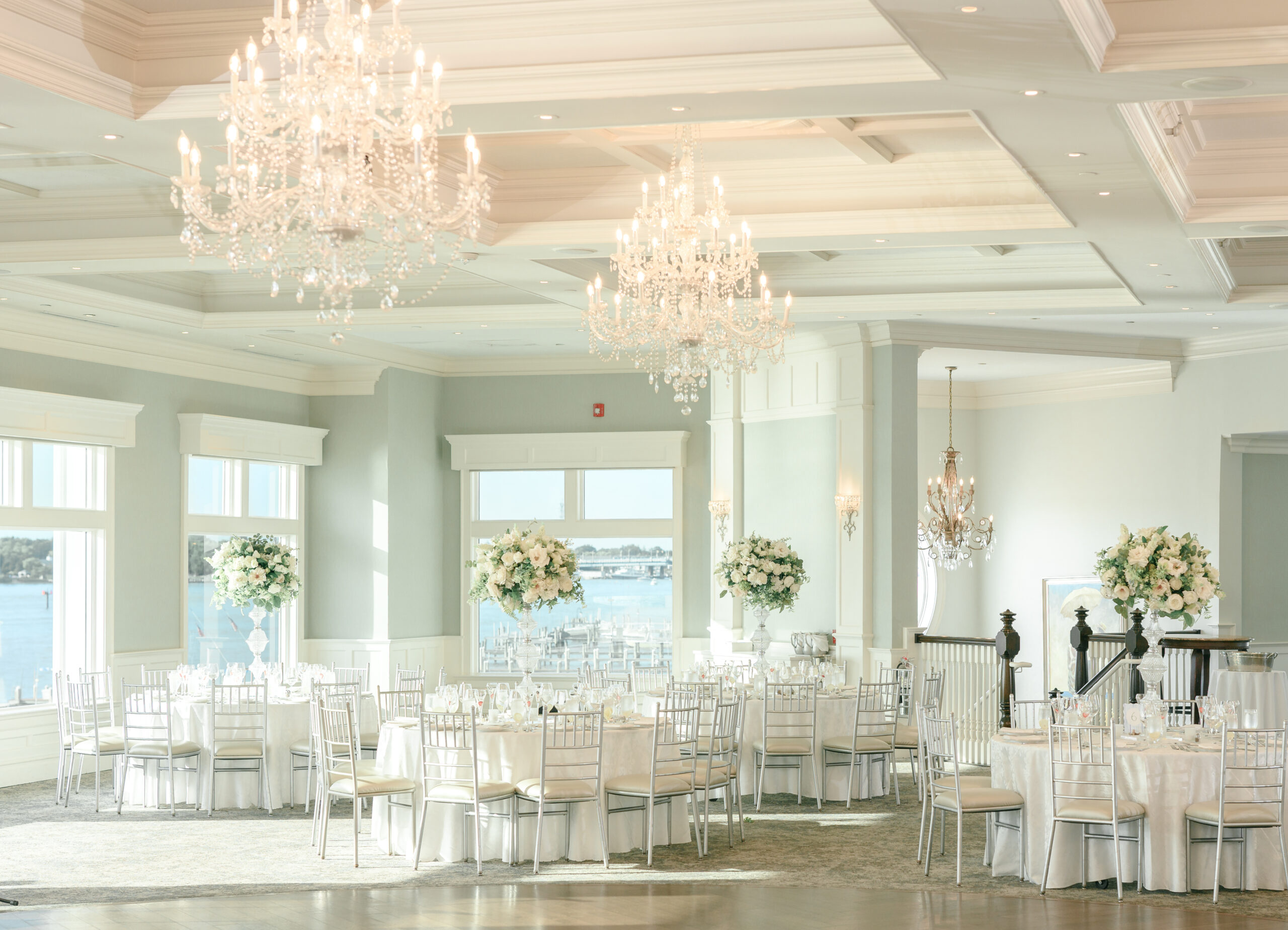 Luxury Wedding Venues vs Traditional Venues: Key Differences